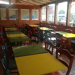 Alloggi Taverna Caorlina 4* 카오를레