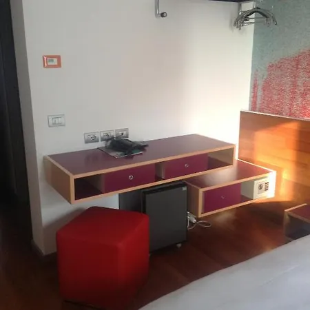 Alloggi Taverna Caorlina فندق مبيت وإفطار 4*