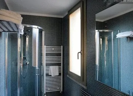 Alloggi Taverna Caorlina Bed & Breakfast 4*