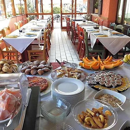 Alloggi Taverna Caorlina 4*